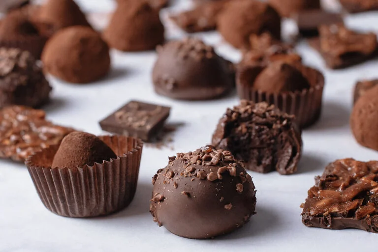 Sweet contract: Kherson Regional State Administration ordered candies from a female entrepreneur with one month of experience