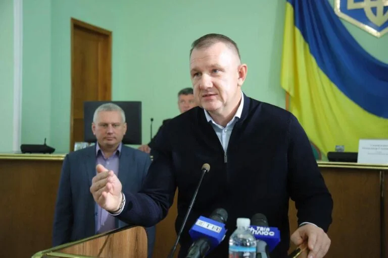 Поліція має доставити депутата Херсонської облради до суду володимир хвостов