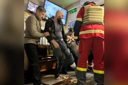 Через обстріл Херсона поранення отримав співробітник театру ім. Куліша