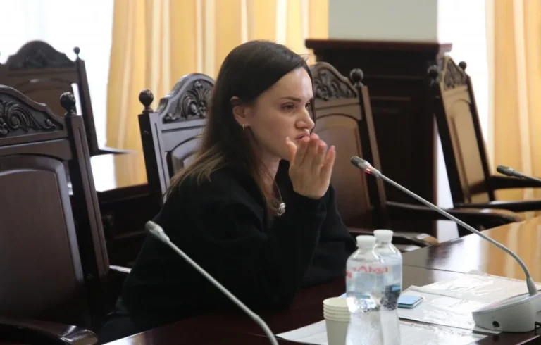 Зеленський безстроково призначив Інну Хайдарову суддею Херсонського міського суду