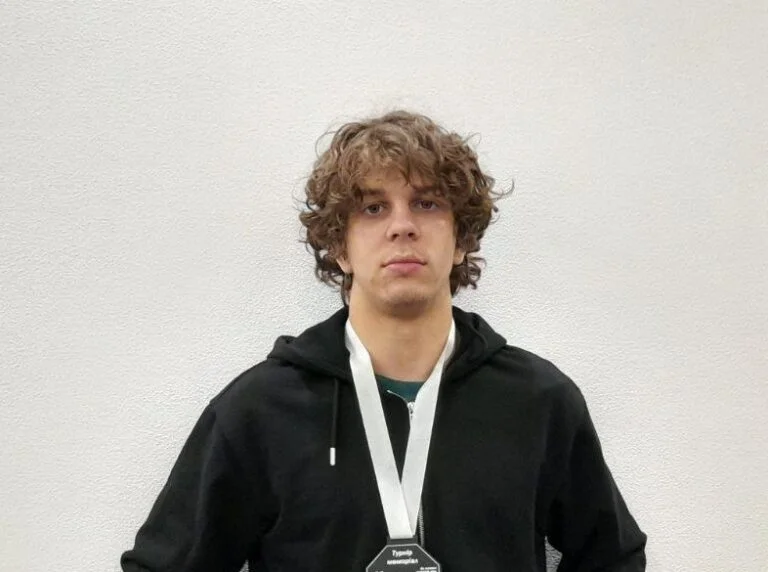 Херсонський борець став призером двох турнірів