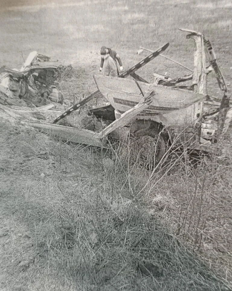 The occupiers opened fire and ran over a car with a tank near Kairka: the police are looking for witnesses