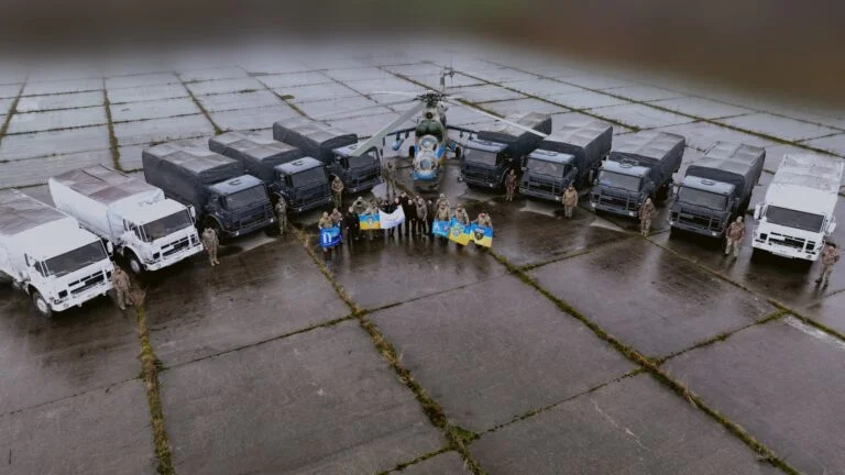 11-та окрема бригада армійської авіації “Херсон” отримала вантажівки від фонду Сергія Притули