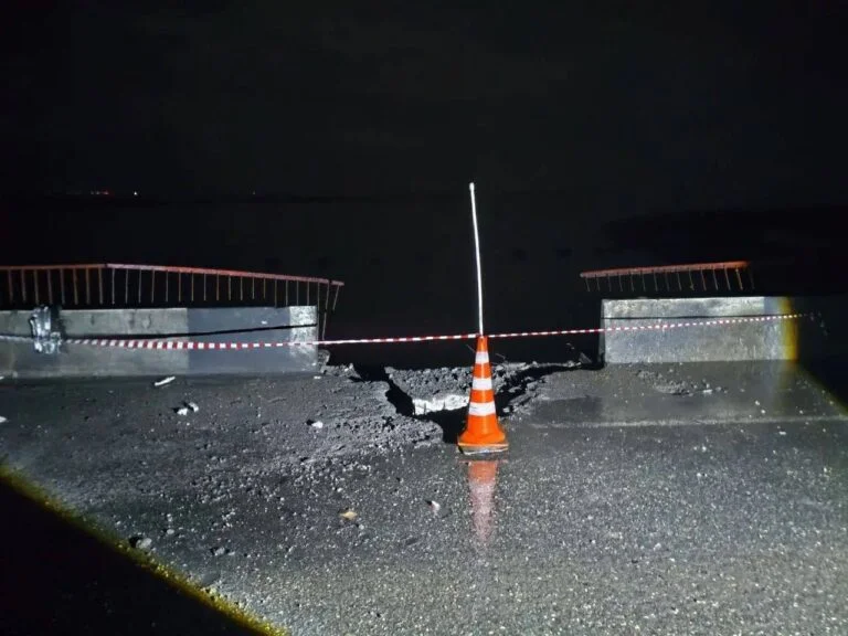 Окупаційна влада заявила про атаку БпЛА в районі Чонгара та пошкодження мосту