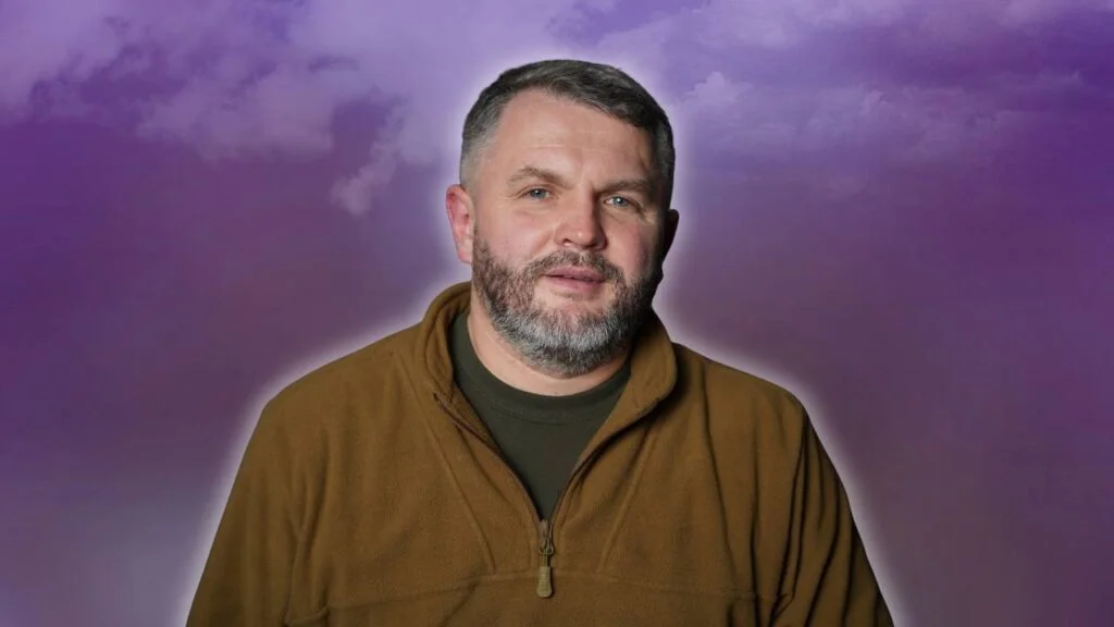 “Я кажу, що буде війна, у відповідь: “Хі-хі-ха-ха”. Інтервʼю з Романом Головнею. Ч.1