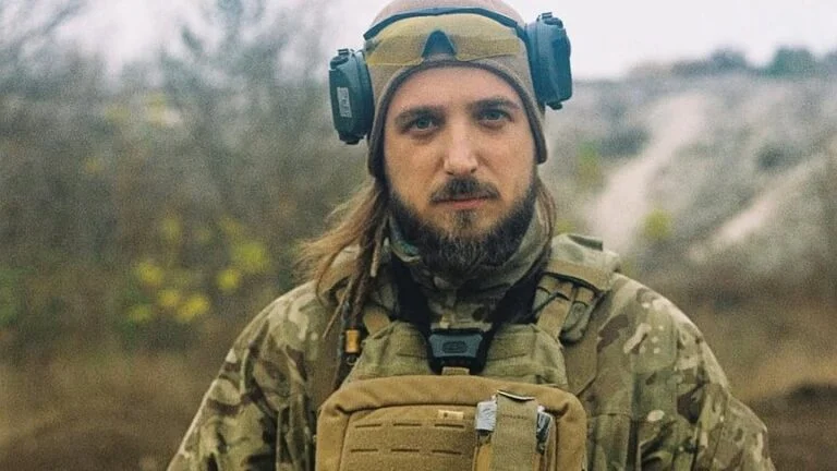 Максим Кривцов