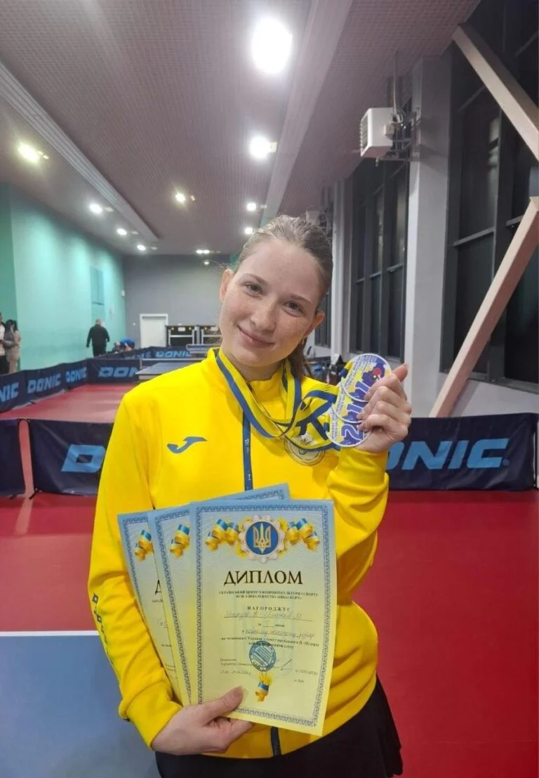 Херсонська спортсменка виборола три медалі на чемпіонаті України з настільного тенісу