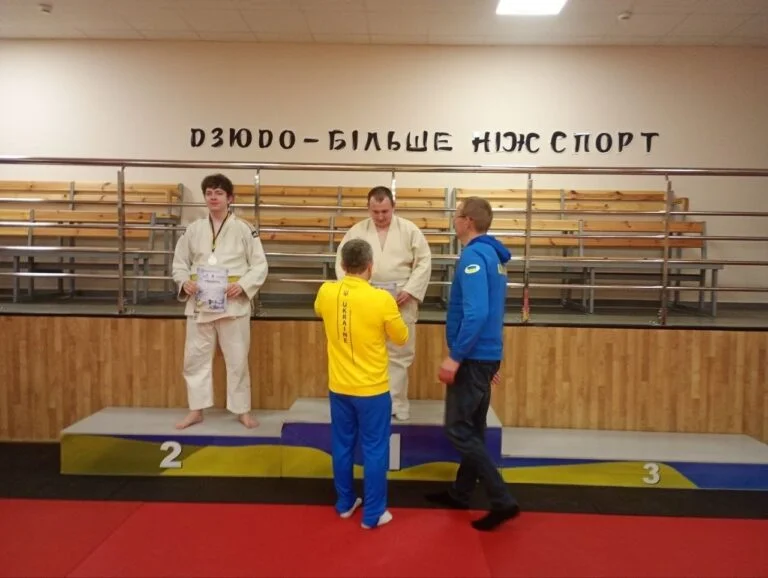 Борець Павло Ілляшенко