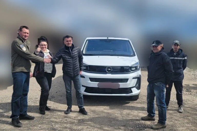 The Vysokopilska community received special equipment for municipal needs Отримана техніка для громади