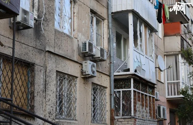 As a result of the Russian shelling of a house in Kherson, nearly 40 apartments were destroyed: there are fatalities