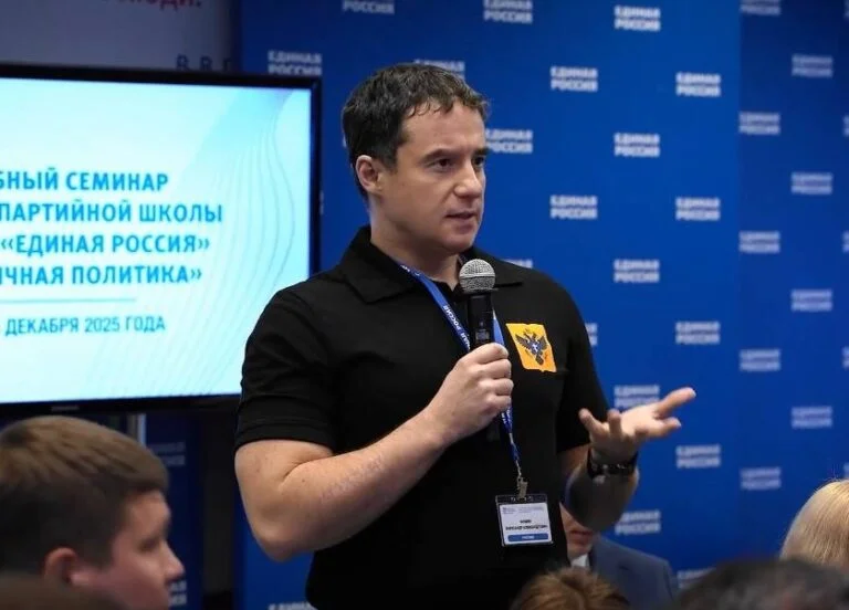 Херсонця, який став депутатом окупаційної облдуми від “Єдиної Росії”, засудили до 9 років